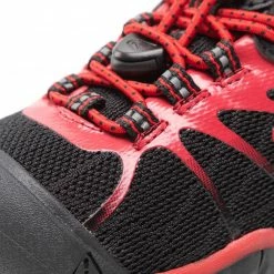Laced Shoes Footwear KEEN - Chandler 2 Cnx 1026496 Black/Red Carpet Black -Keen Discount Store 06 0000301701699 pl